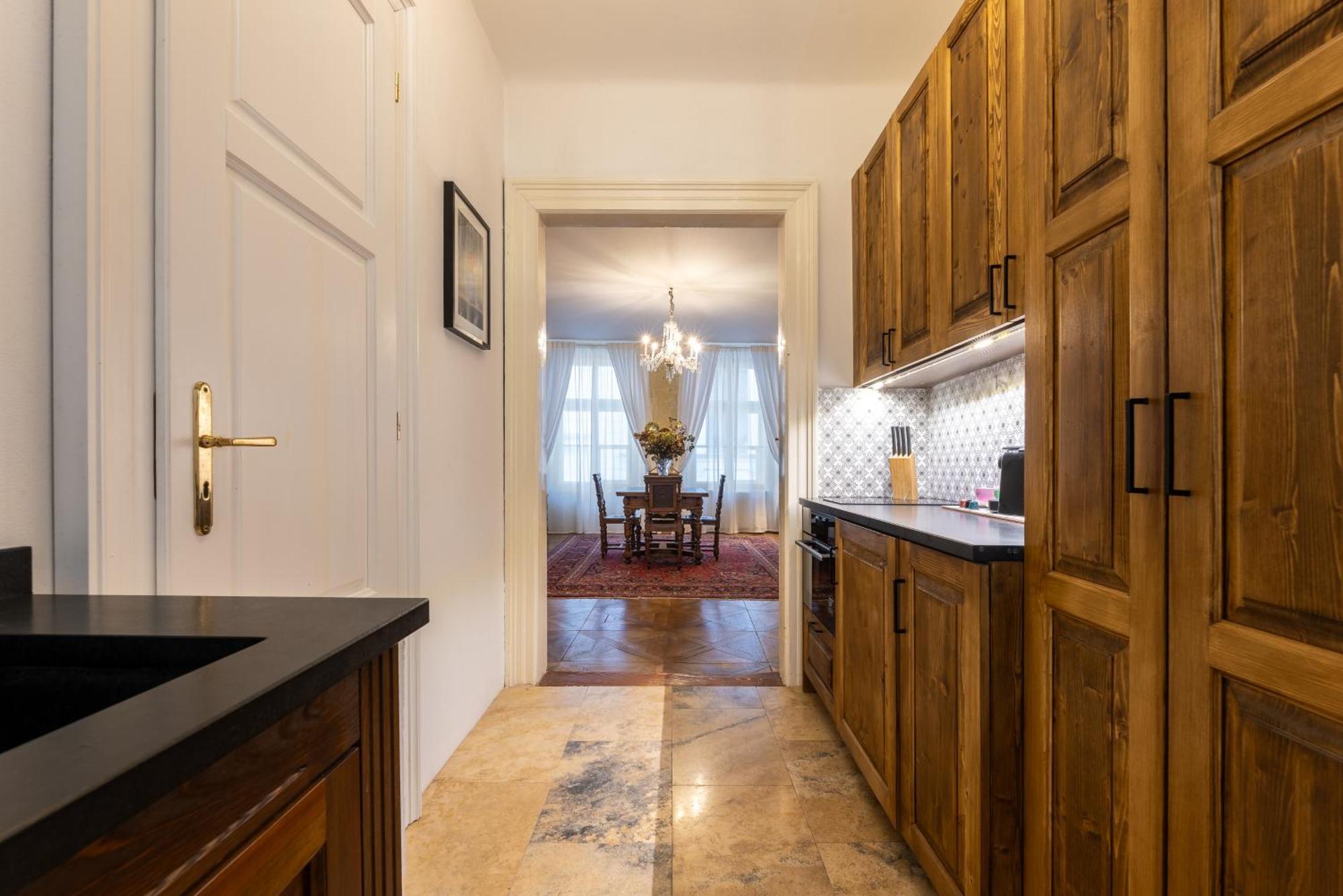 King'S Royal Apartments In City Centre Praha Bagian luar foto