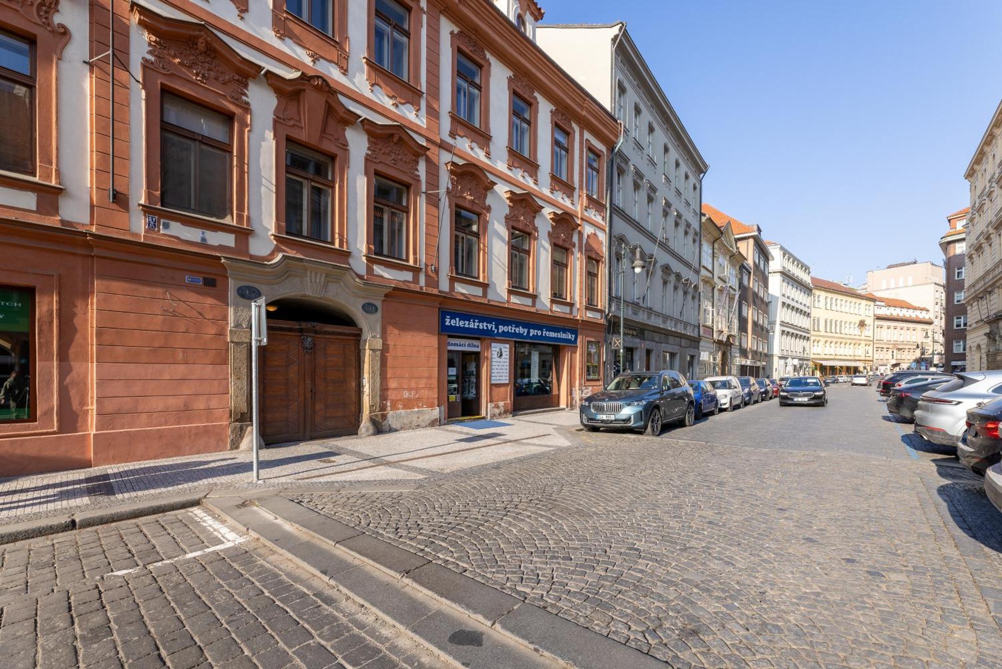 King'S Royal Apartments In City Centre Praha Bagian luar foto